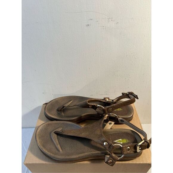 Volatile sandals size 9 shiny buckle - Picture 10 of 10